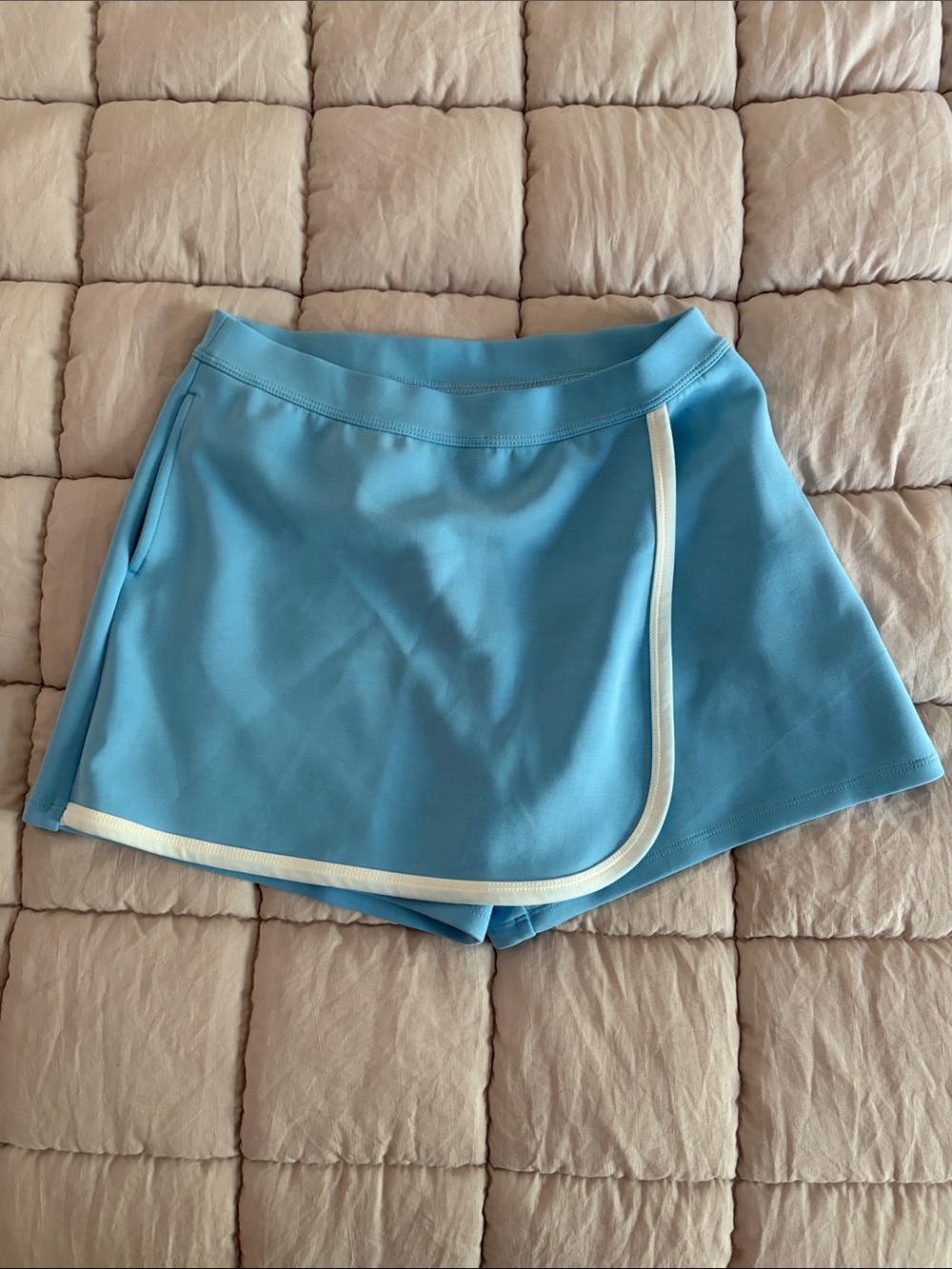 all in motion Light Blue Skort with White Trim
